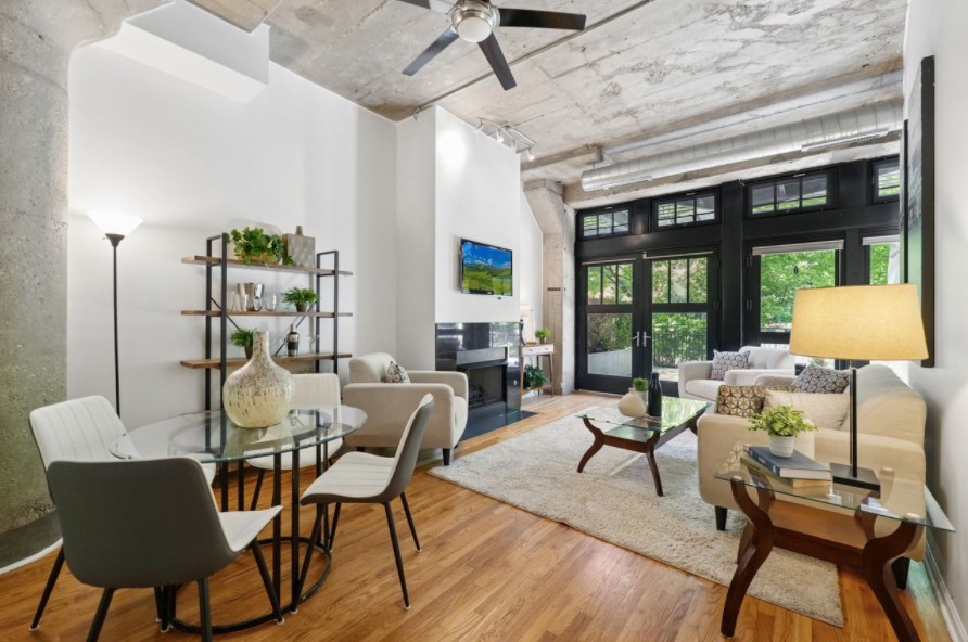 1070 W 15th Street 148