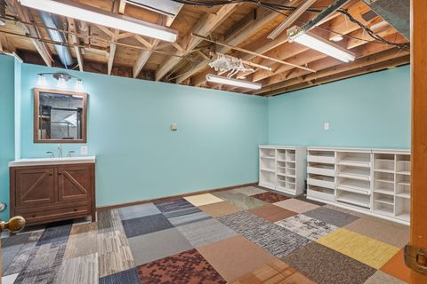 Tiny photo for 3895 Tanglefoot Court, Bettendorf, IA 52722 (MLS # 12552609)