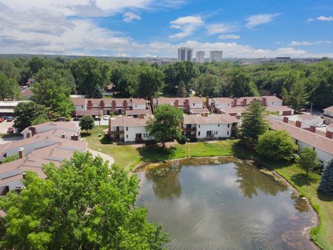 Tiny photo for 903 N Linden Street #207, Normal, IL 61761 (MLS # 12602320)