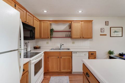 Tiny photo for 903 N Linden Street #207, Normal, IL 61761 (MLS # 12602320)