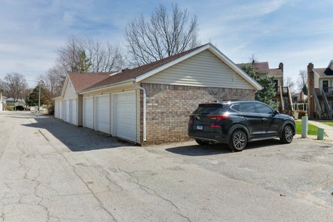 Tiny photo for 903 N Linden Street #207, Normal, IL 61761 (MLS # 12602320)