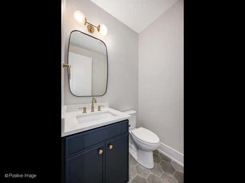 Tiny photo for 1619 W Summerdale Avenue, Chicago, IL 60640 (MLS # 12649531)