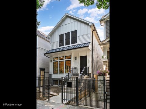 Photo of 1619 W Summerdale Avenue, Chicago, IL 60640 (MLS # 12649531)