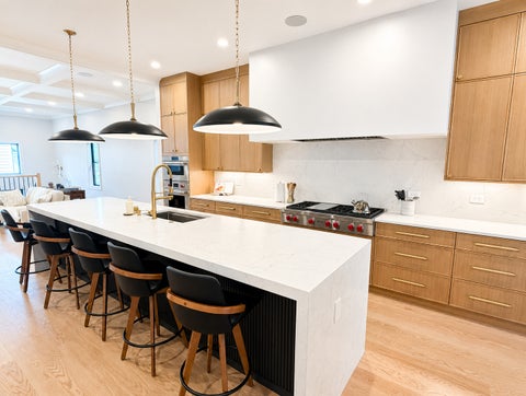 Tiny photo for 1619 W Summerdale Avenue, Chicago, IL 60640 (MLS # 12649531)