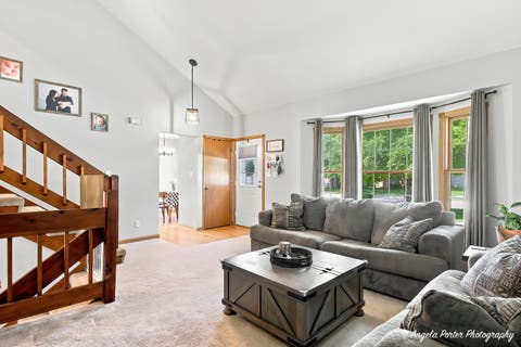 Tiny photo for 198 S Driftwood Trail, McHenry, IL 60050 (MLS # 12689157)