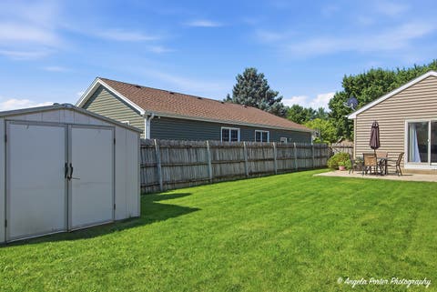 Tiny photo for 198 S Driftwood Trail, McHenry, IL 60050 (MLS # 12689157)