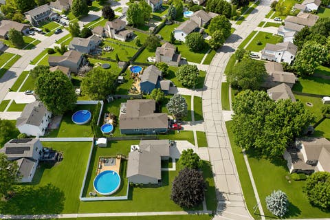 Tiny photo for 198 S Driftwood Trail, McHenry, IL 60050 (MLS # 12689157)
