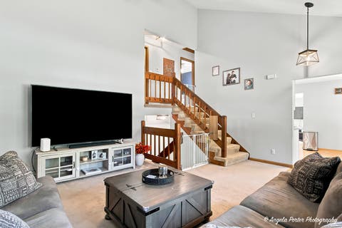 Tiny photo for 198 S Driftwood Trail, McHenry, IL 60050 (MLS # 12689157)