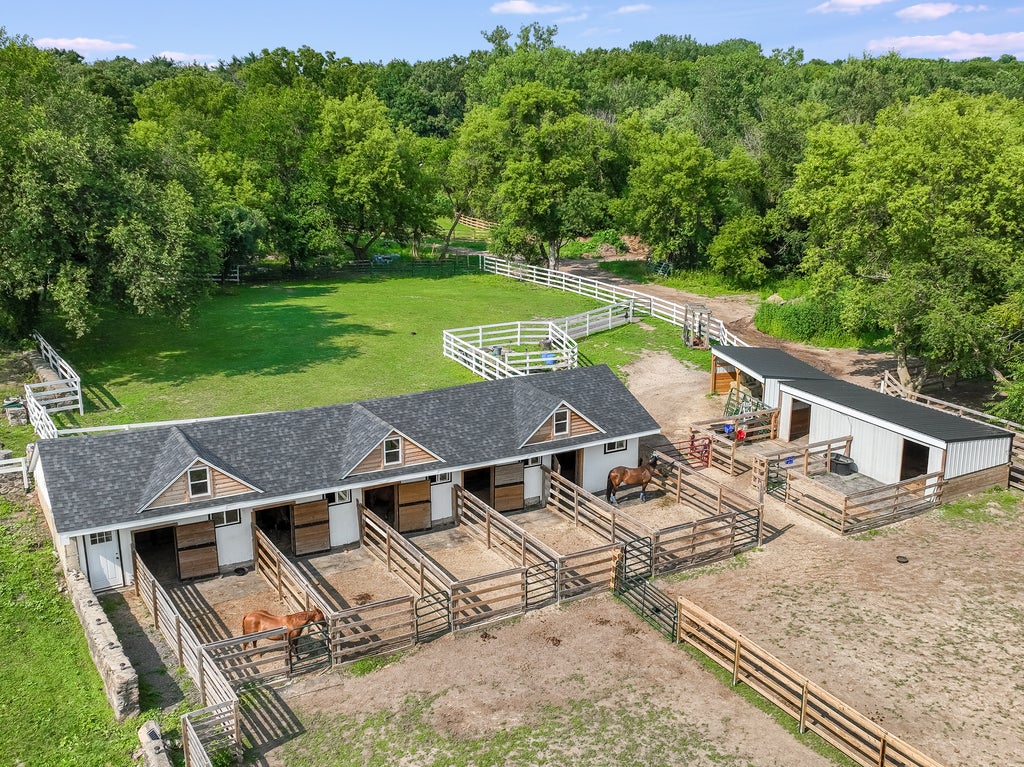 708 S Rose Farm Road