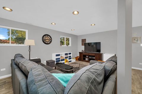 Tiny photo for 830 Wagon Drive, New Lenox, IL 60451 (MLS # 12500222)