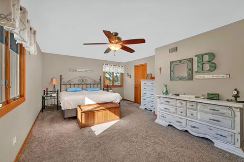 Tiny photo for 830 Wagon Drive, New Lenox, IL 60451 (MLS # 12500222)