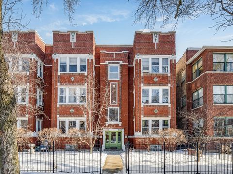 4451 N Beacon Street 1 Chicago IL 60640