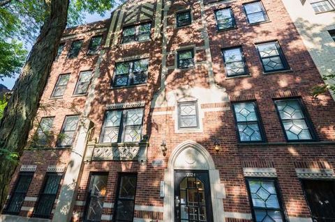 2124 N Hudson Avenue 302 Chicago IL 60614