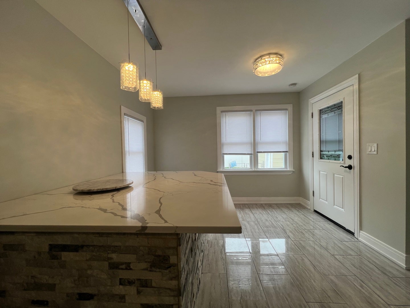6848 W 96th Street