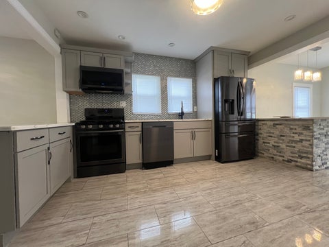 Tiny photo for 6848 W 96th Street, Oak Lawn, IL 60453 (MLS # 12770093)