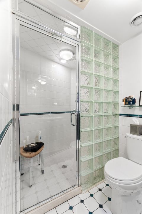 Tiny photo for 1329 N Dearborn Street #1, Chicago, IL 60610 (MLS # 12501619)