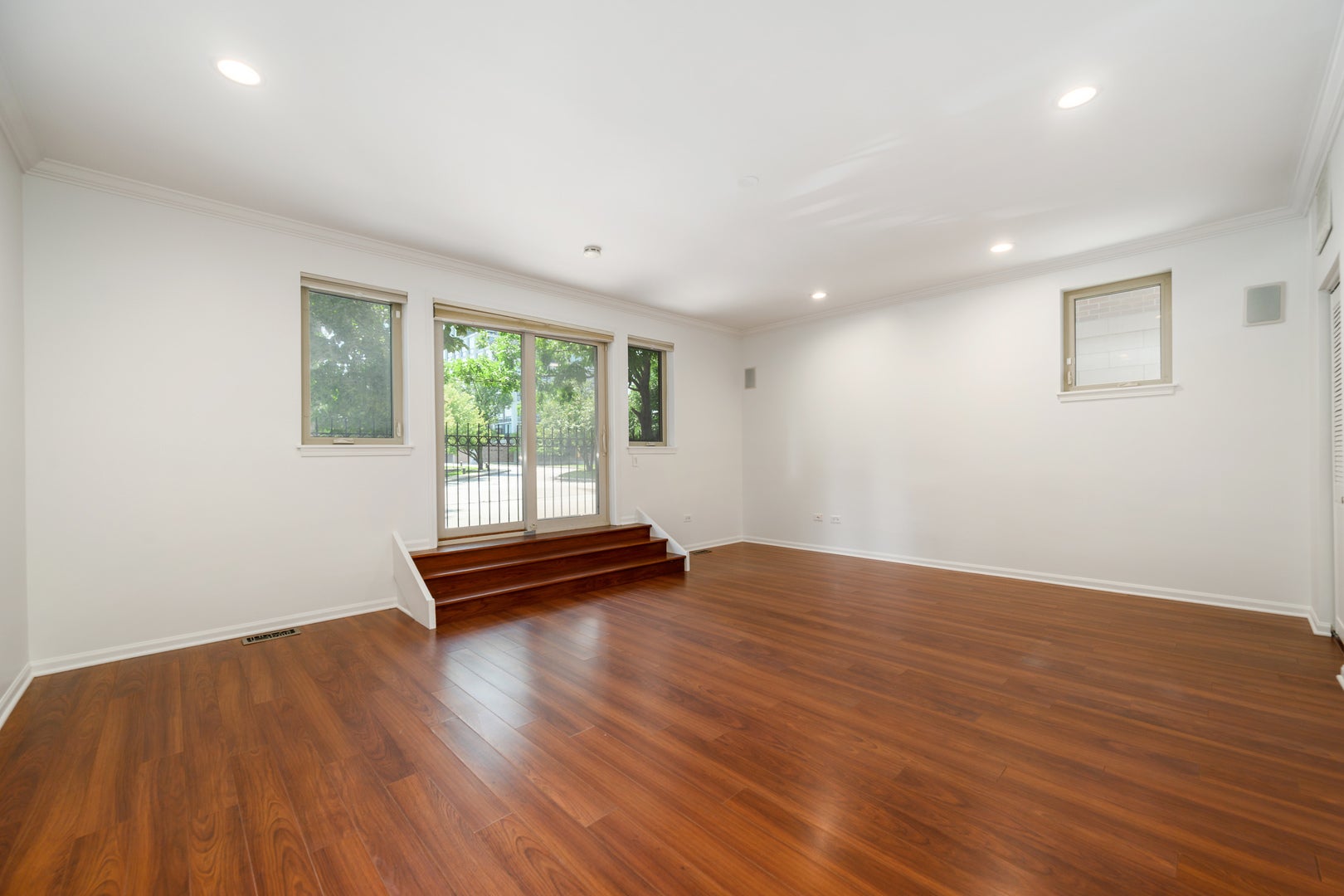54 W 15th Street