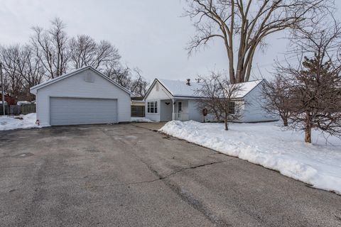 Photo of 10867 W Beach Road, Beach Park, IL 60087 (MLS # 12530783)