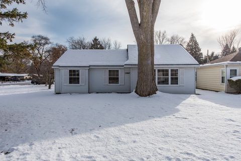 Tiny photo for 10867 W Beach Road, Beach Park, IL 60087 (MLS # 12530783)