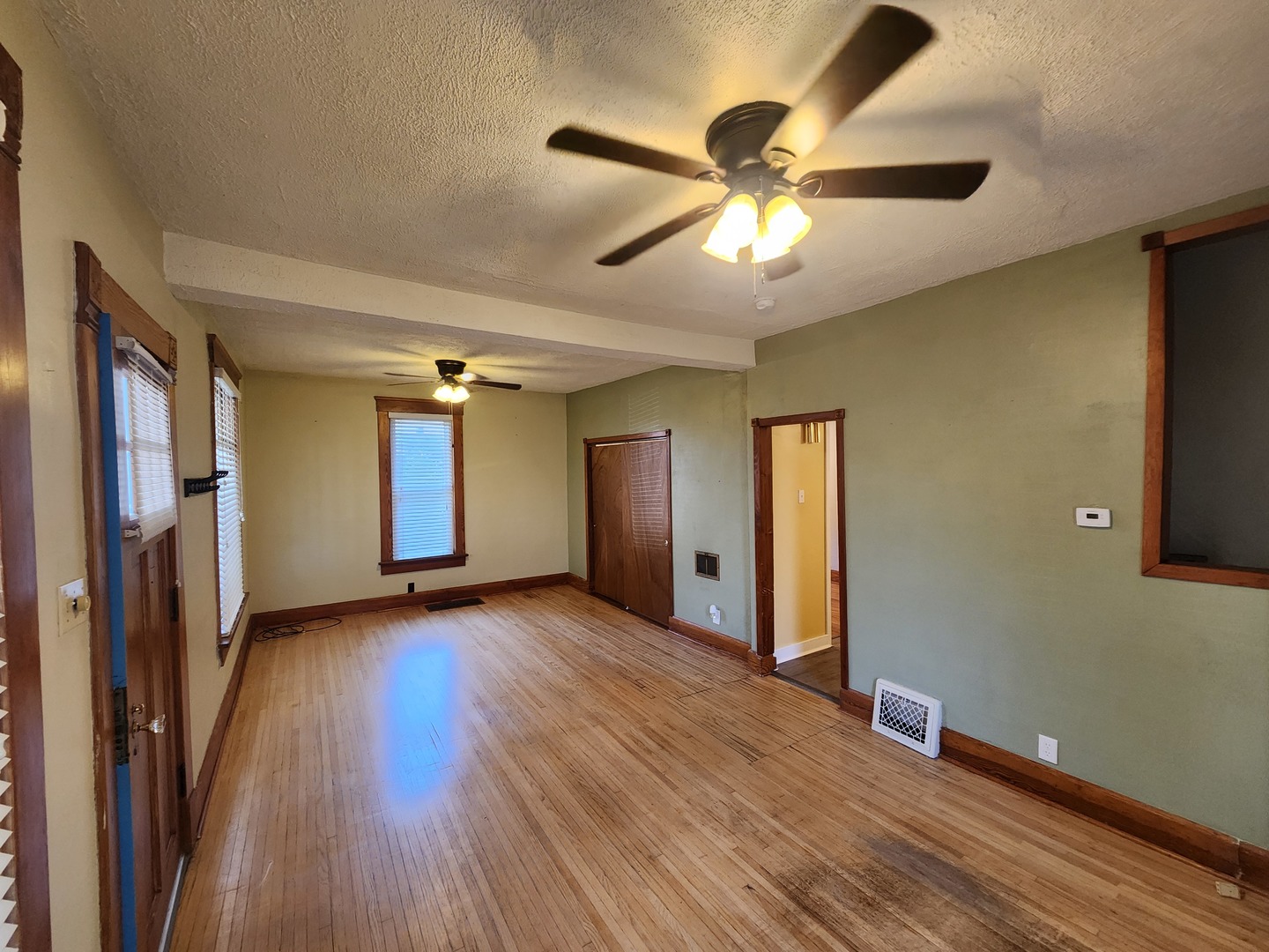 218 S 9th Street