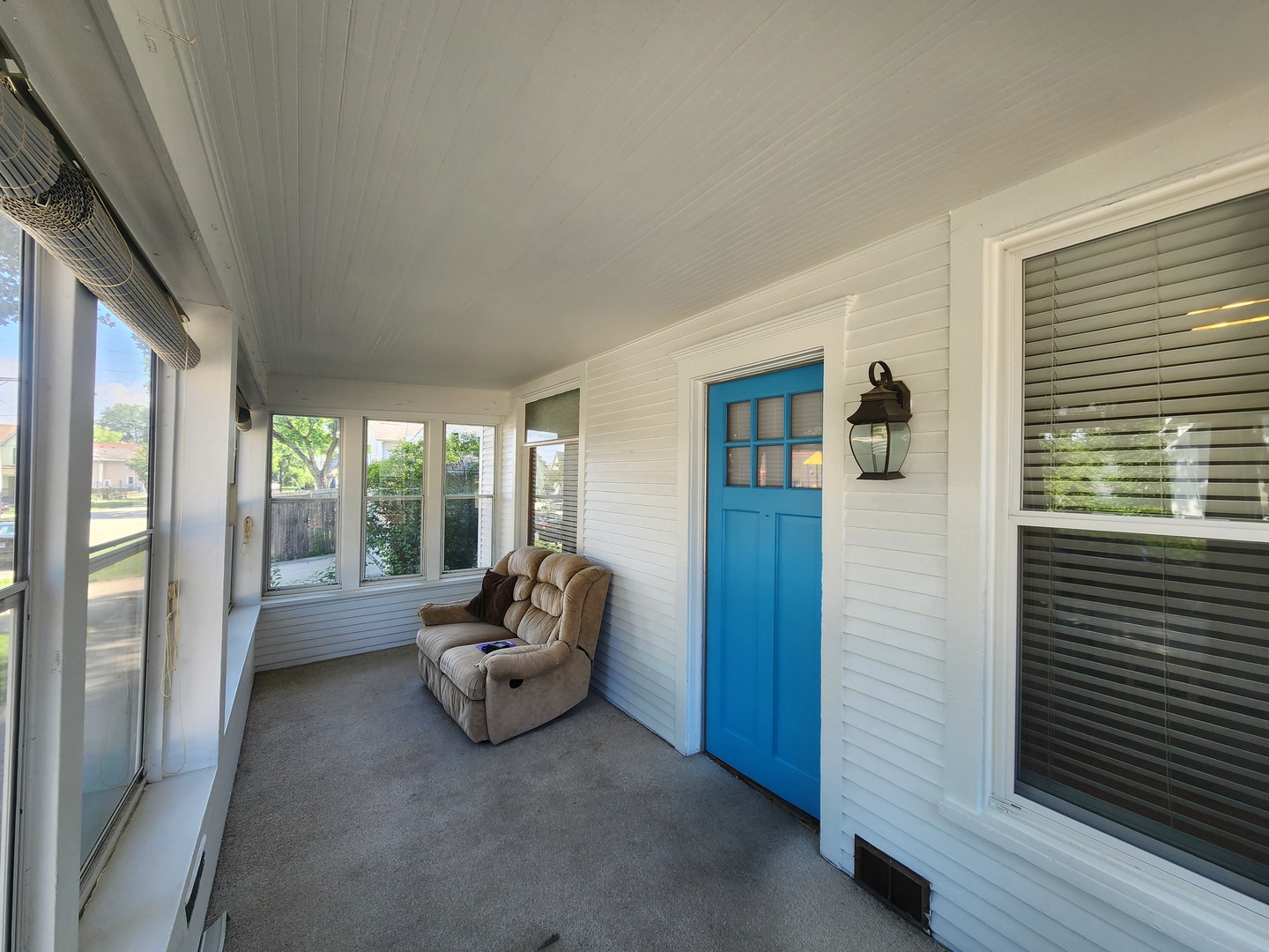 218 S 9th Street