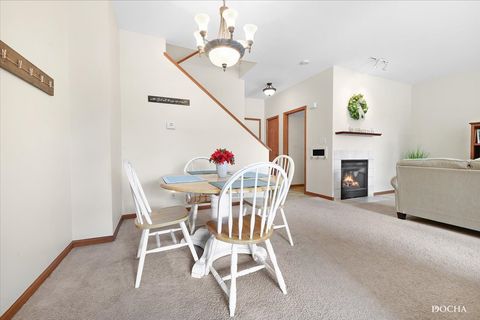 Tiny photo for 514 Clayton Circle #514, Sycamore, IL 60178 (MLS # 12584491)