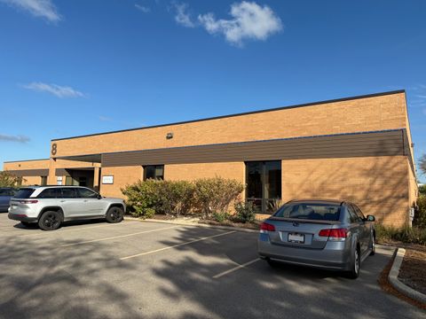 425 Huehl Road 8 Northbrook IL 60062