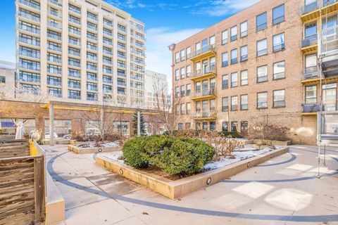Tiny photo for 120 E Cullerton Street #105, Chicago, IL 60616 (MLS # 12585631)