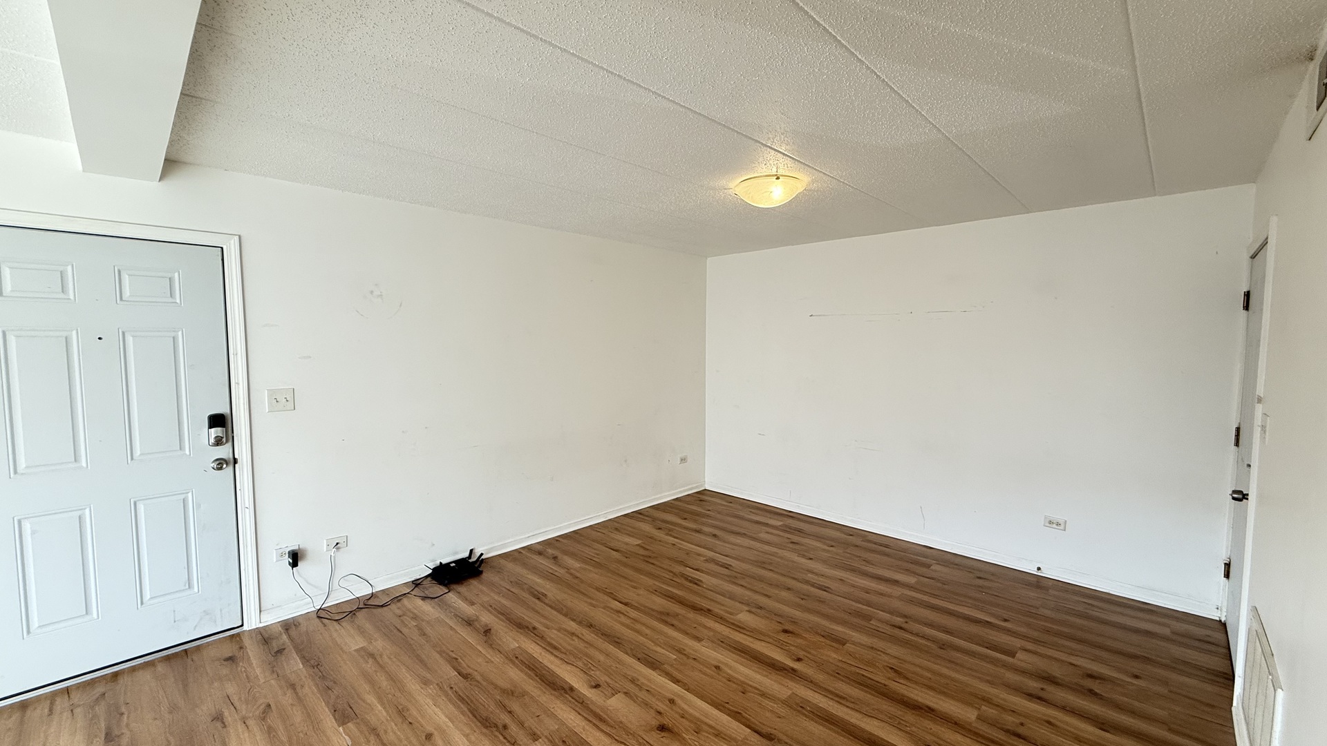 231 W 18th Street 2B