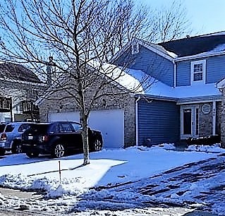 Photo 1 of 17 — 486 Nicole Drive B, Bartlett, IL 60103