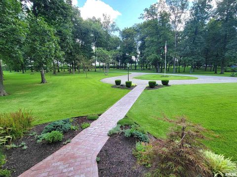 Tiny photo for 2753 N Stanford Road, Flora, IL 62839 (MLS # EB459294)