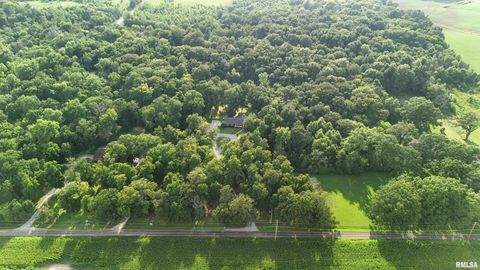 Tiny photo for 2753 N Stanford Road, Flora, IL 62839 (MLS # EB459294)