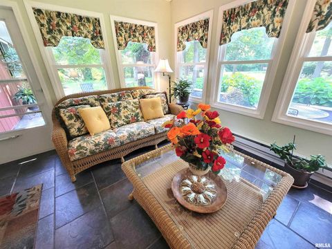 Tiny photo for 2753 N Stanford Road, Flora, IL 62839 (MLS # EB459294)