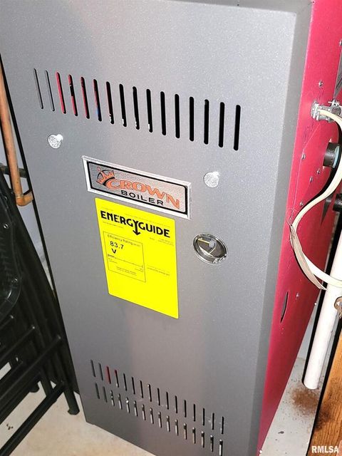 Tiny photo for 2753 N Stanford Road, Flora, IL 62839 (MLS # EB459294)