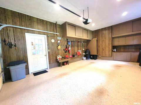 Tiny photo for 2753 N Stanford Road, Flora, IL 62839 (MLS # EB459294)