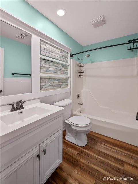 Tiny photo for 1511 Longwood Drive #1511, Sycamore, IL 60178 (MLS # 12757876)