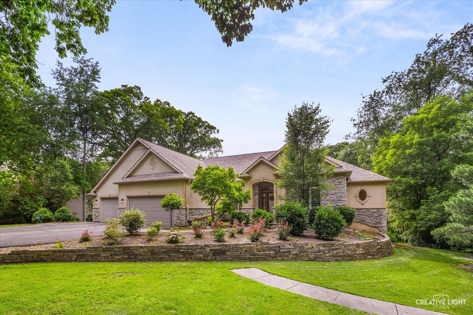 10605 Red Hawk Lane