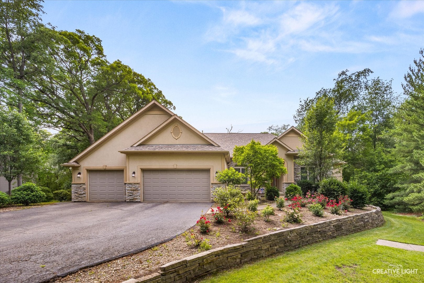 10605 Red Hawk Lane