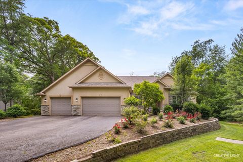 Tiny photo for 10605 Red Hawk Lane, Spring Grove, IL 60081 (MLS # 12664136)