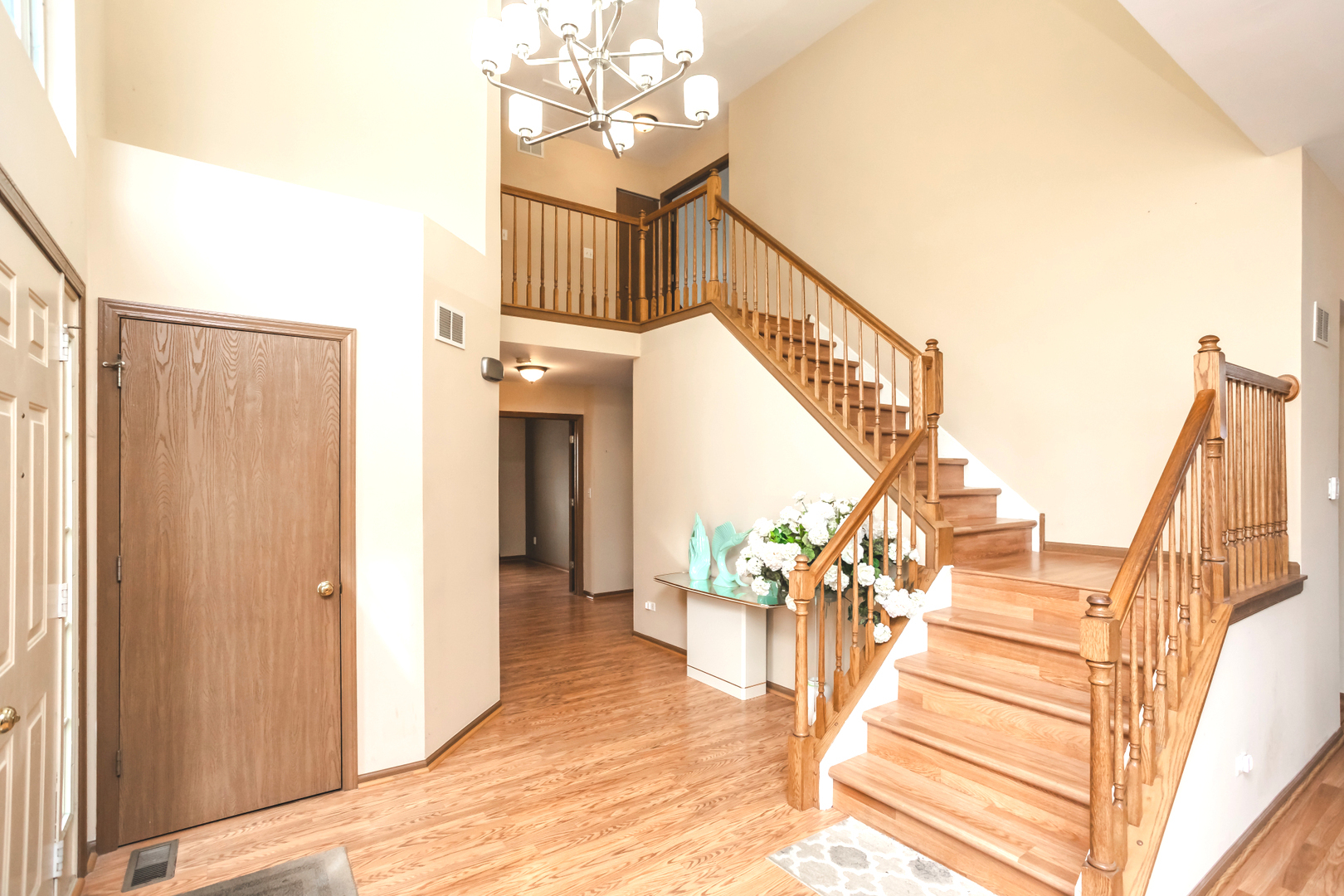382 Foxborough Trail