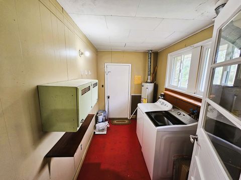 Tiny photo for 700 Magnolia Avenue, Mt Vernon, IL 62864 (MLS # 12611201)