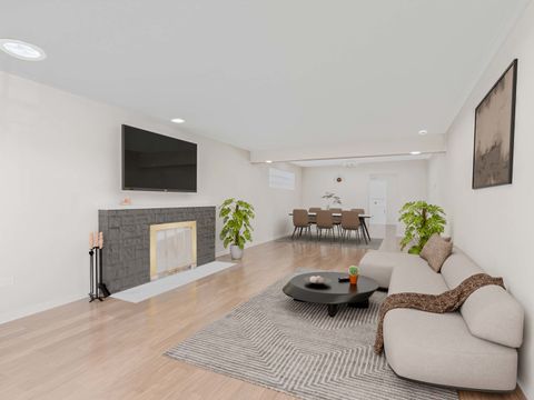 Tiny photo for 2719 W 94th Street, Evergreen Park, IL 60805 (MLS # 12459432)