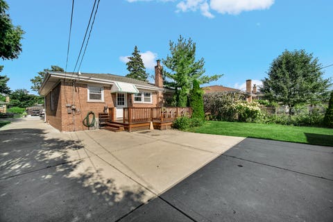Tiny photo for 8805 Oriole Avenue, Morton Grove, IL 60053 (MLS # 12720188)