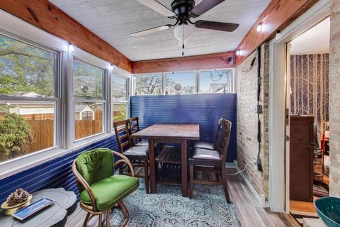 Tiny photo for 235 Richmond Street, Evanston, IL 60202 (MLS # 12484475)