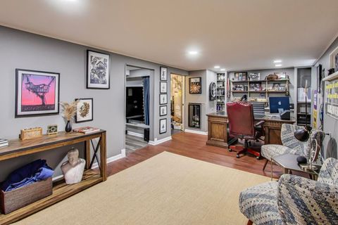 Tiny photo for 235 Richmond Street, Evanston, IL 60202 (MLS # 12484475)