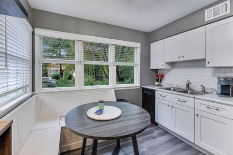 Tiny photo for 235 Richmond Street, Evanston, IL 60202 (MLS # 12484475)