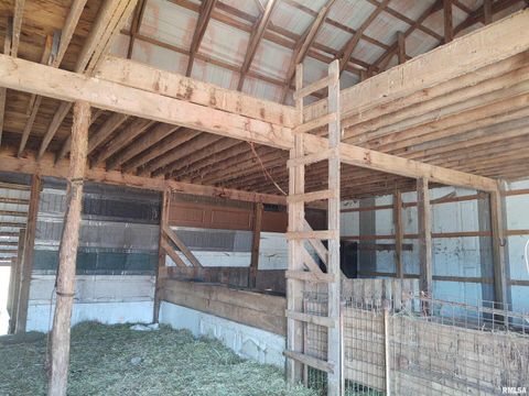 Tiny photo for 425 PIONEER Lane, Vienna, IL 62995 (MLS # EB456856)