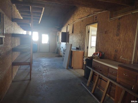 Tiny photo for 425 PIONEER Lane, Vienna, IL 62995 (MLS # EB456856)