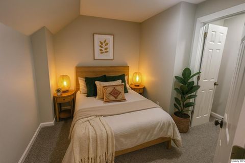 Tiny photo for 6603-6605 Gardner Expressway Expy, Quincy, IL 62305 (MLS # 12506650)