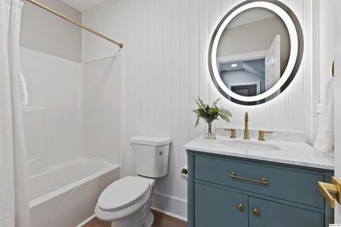 Tiny photo for 6603-6605 Gardner Expressway Expy, Quincy, IL 62305 (MLS # 12506650)